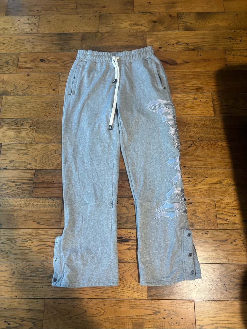 Godspeed OG Logo Heather Gray Satin Graphic Snap-Hem Sweatpants Size Large
